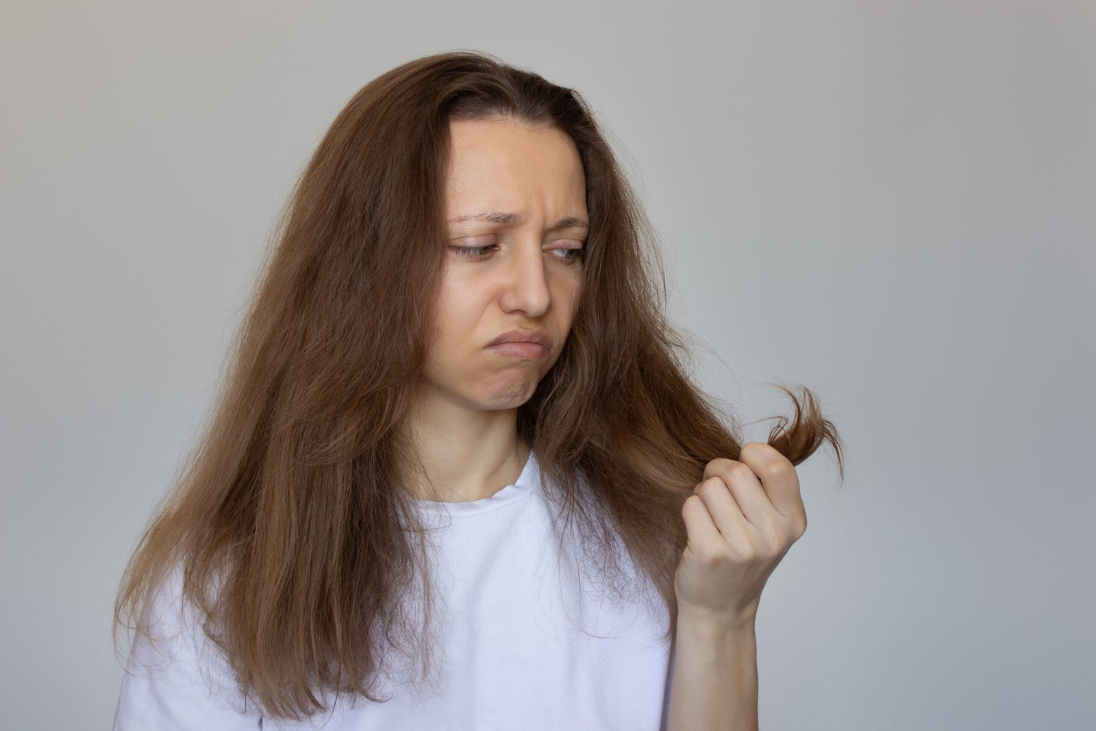 Réparer cheveux abîmés après coloration, chaleur ou stress 2026